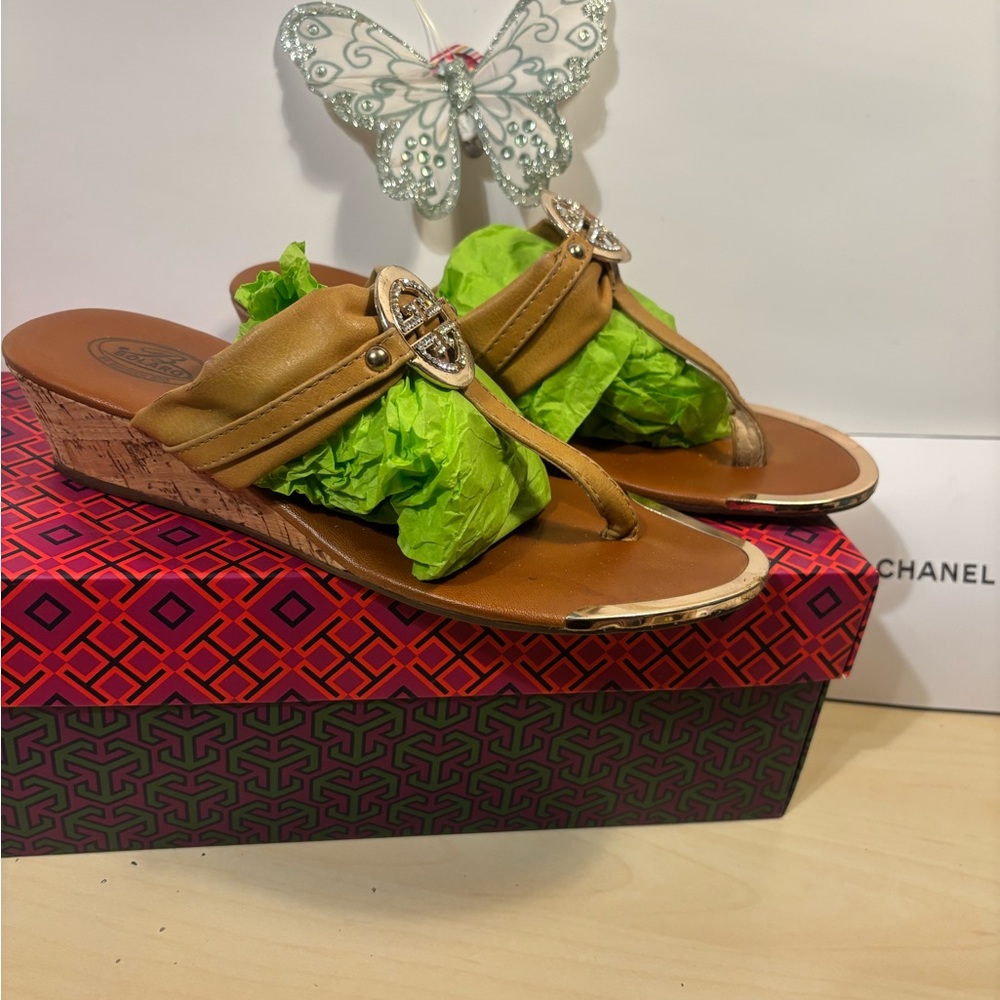 Generic Vintage TTory Tan Wedge Sandals fun sexy faux leather